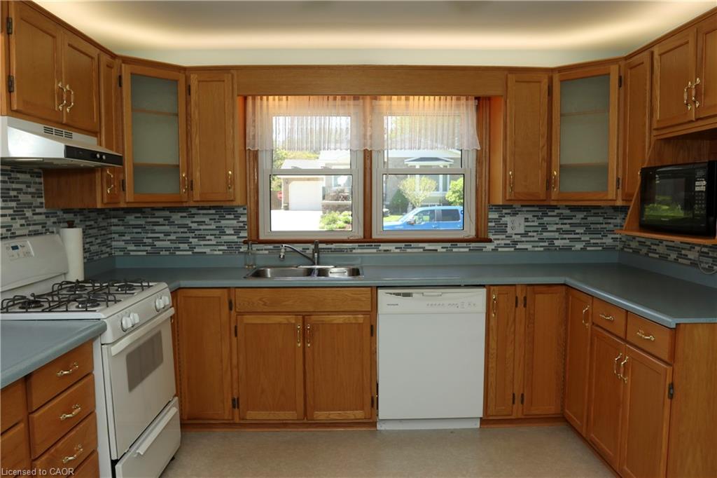 15 Richard Avenue Property Photo 12