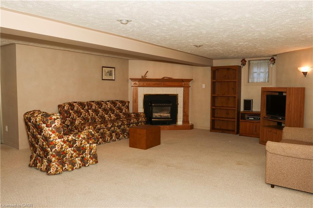 15 Richard Avenue Property Photo 15