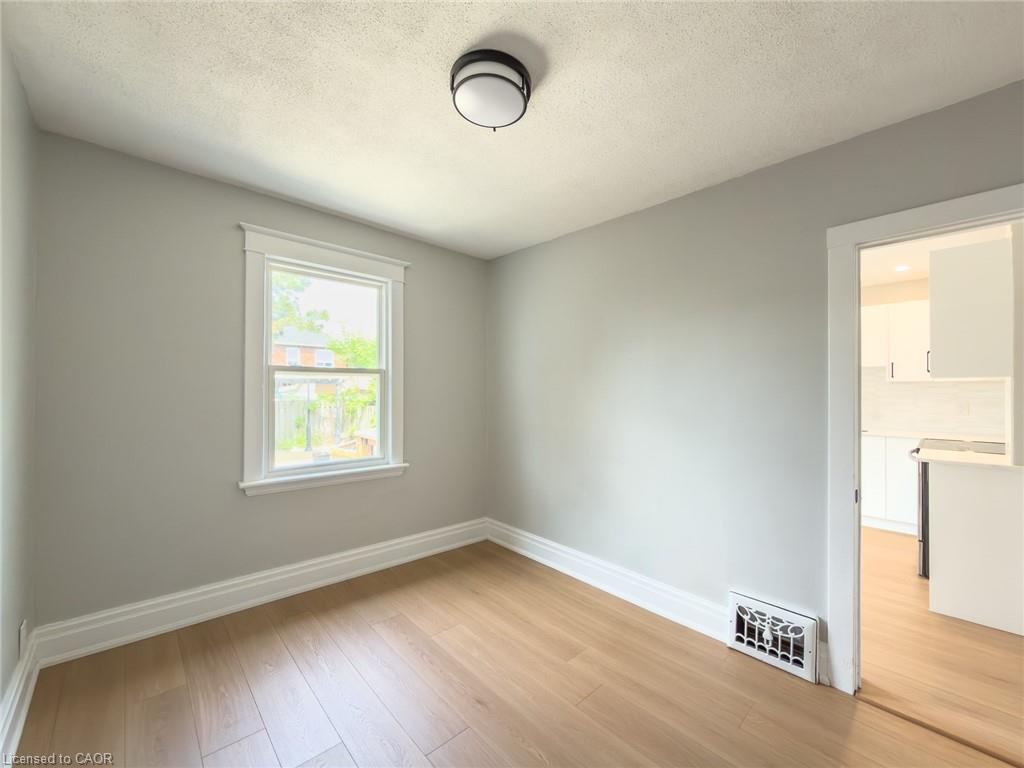 97 Crosthwaite Avenue N Property Photo 18