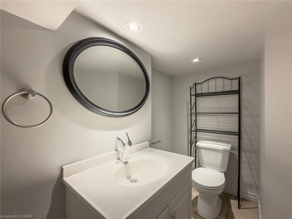 97 Crosthwaite Avenue N Property Photo 31