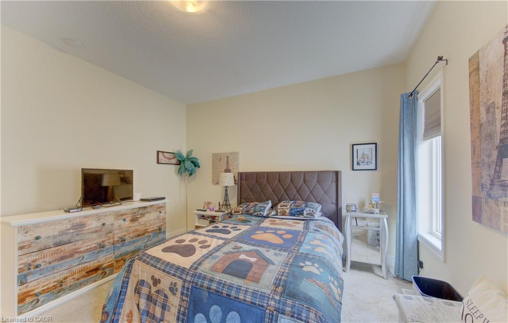 19-575 Albert Avenue N Property Photo 12