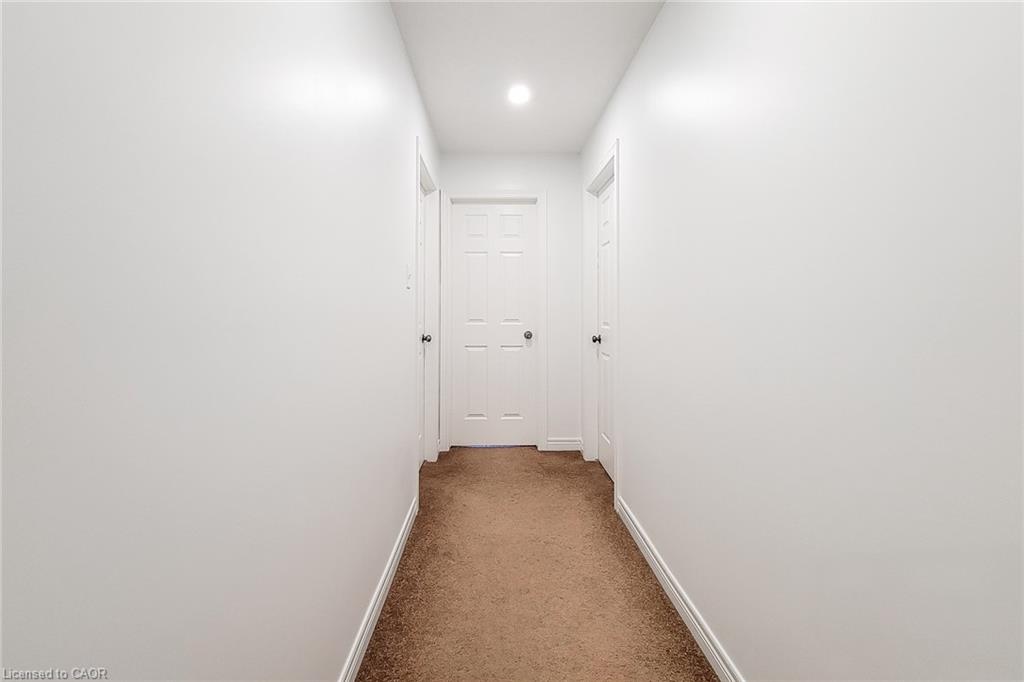 197 Cloverleaf Drive Property Photo 24