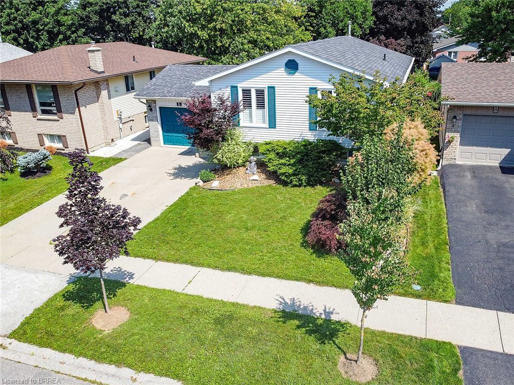 10 Latzer Crescent Property Photo 3