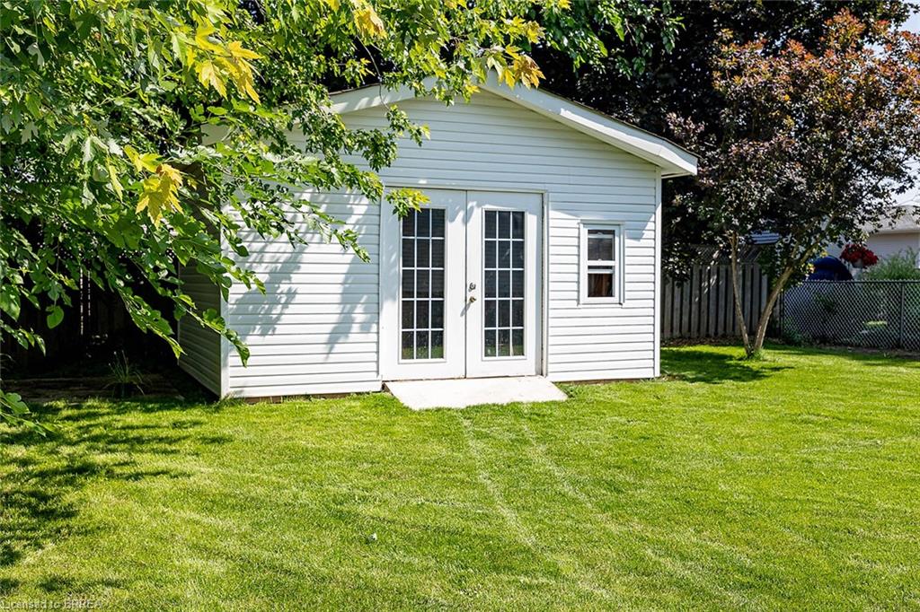 10 Latzer Crescent Property Photo 14