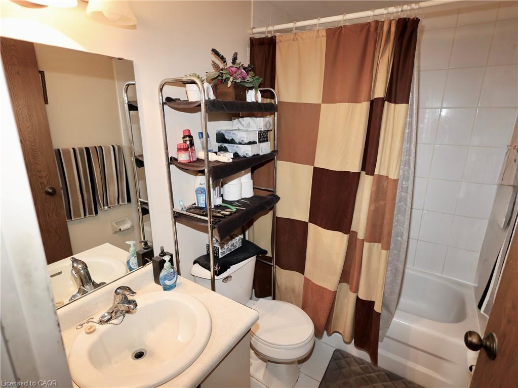 404-55 Green Valley Drive Property Photo 8
