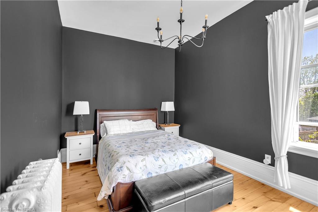 18 Hawarden Avenue Property Photo 22