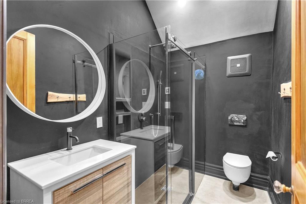 18 Hawarden Avenue Property Photo 40