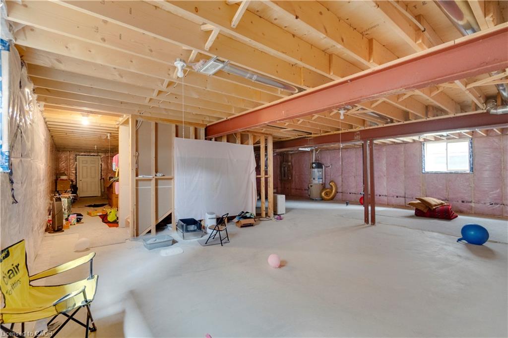 92 Sass Crescent Property Photo 43