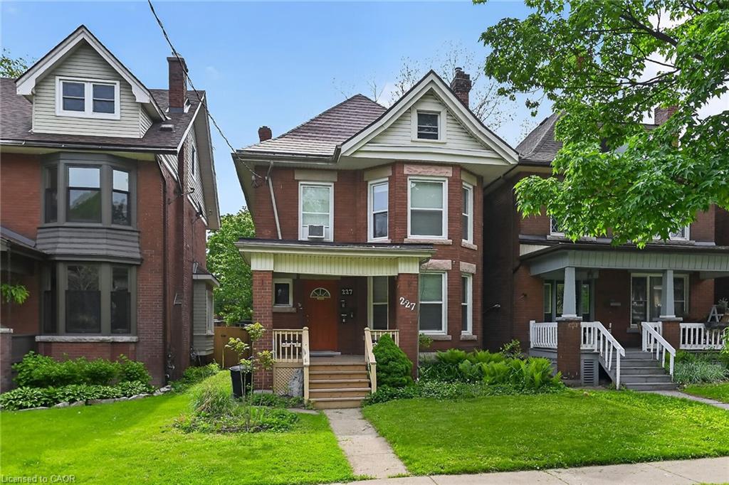 227 Sherman Avenue S Property Photo 1
