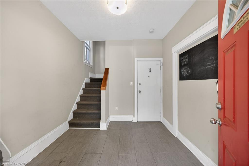 227 Sherman Avenue S Property Photo 5