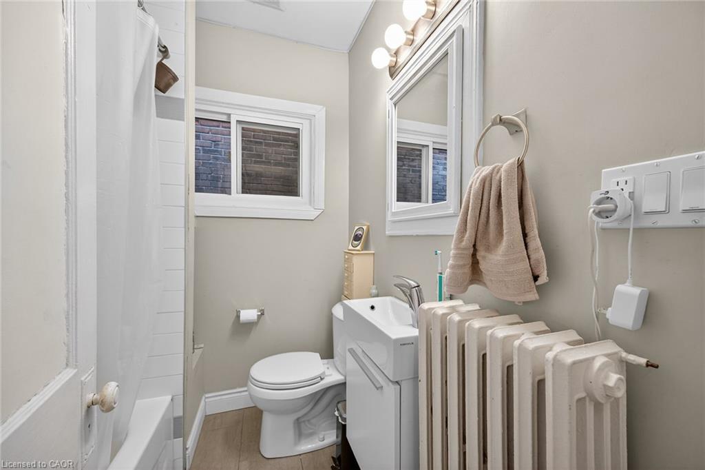 227 Sherman Avenue S Property Photo 27
