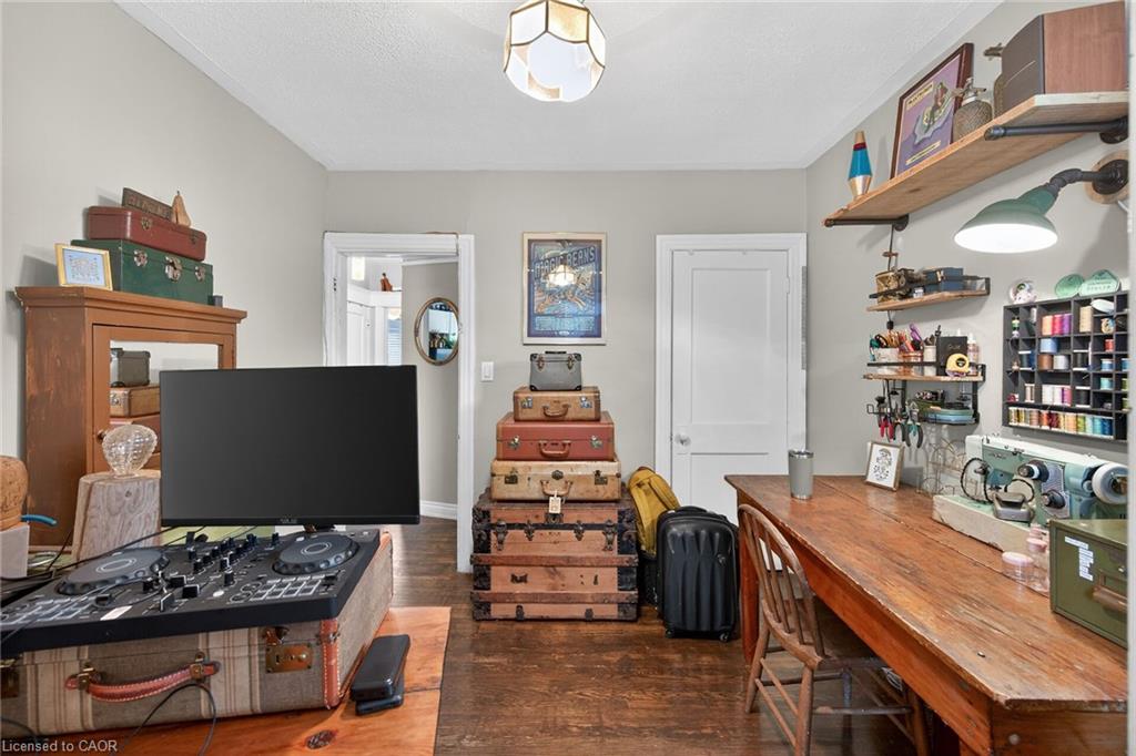 227 Sherman Avenue S Property Photo 35