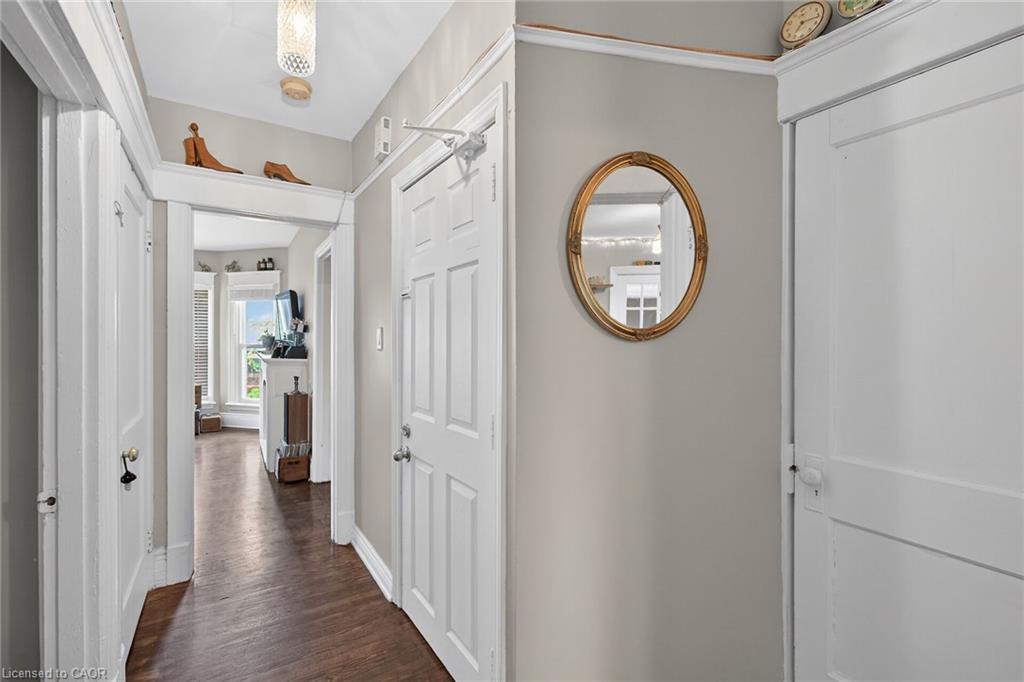 227 Sherman Avenue S Property Photo 38