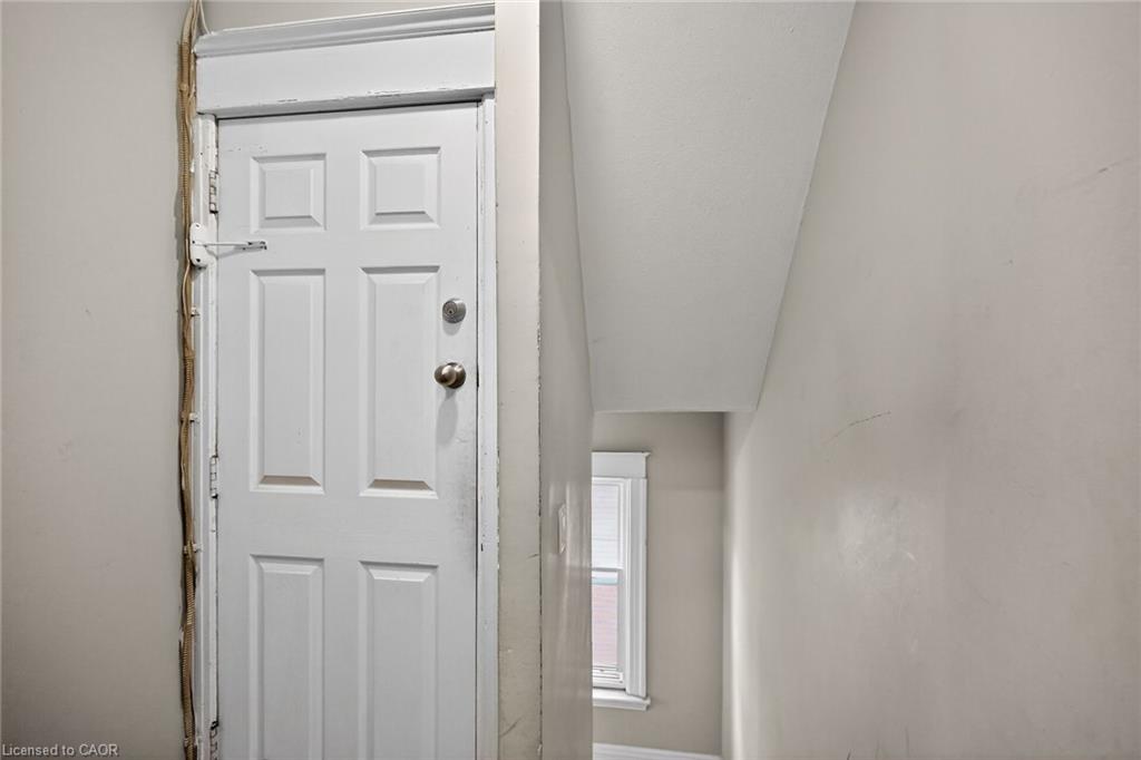 227 Sherman Avenue S Property Photo 39