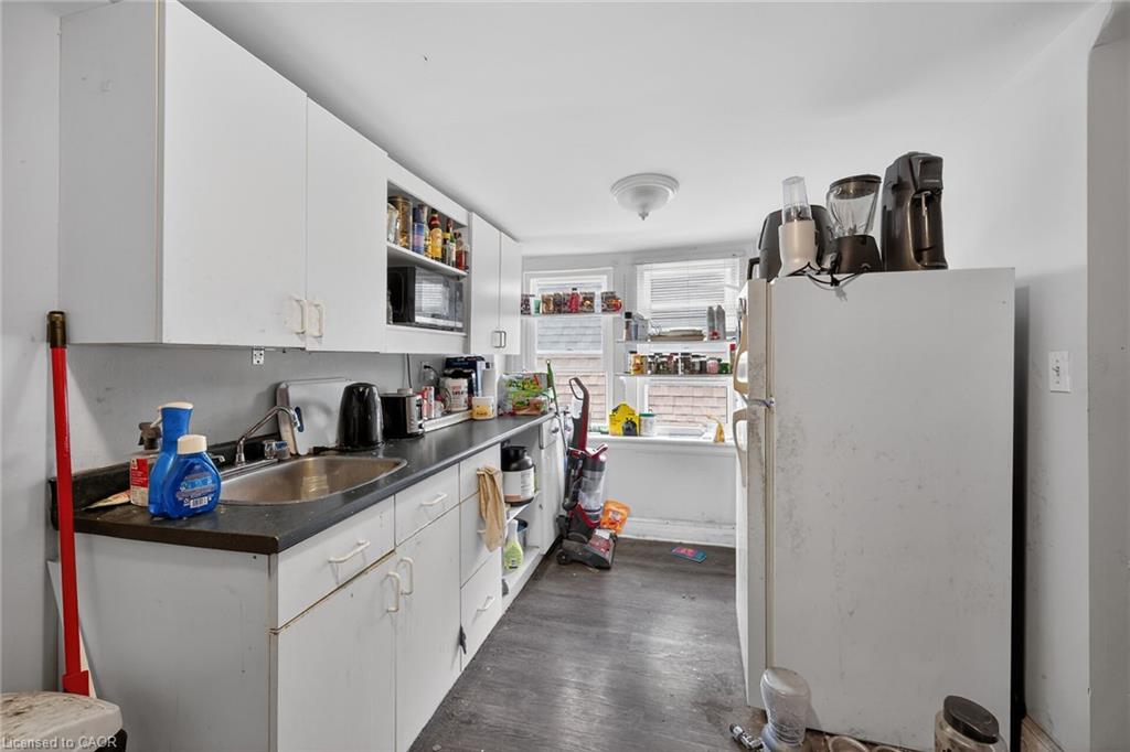 227 Sherman Avenue S Property Photo 41
