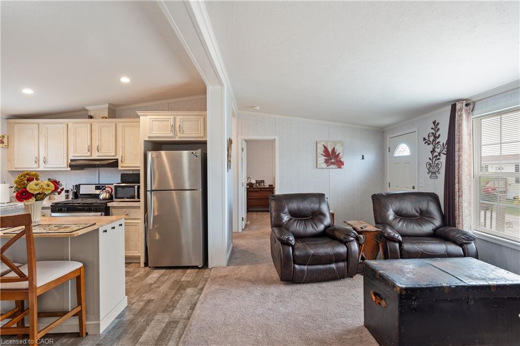 22 Copper Beech Drive Property Photo 5