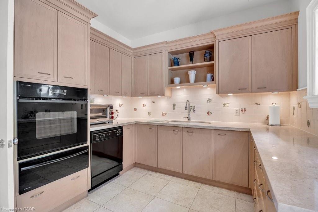 35 Brentwood Road Property Photo 21