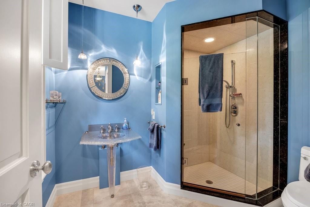 35 Brentwood Road Property Photo 23