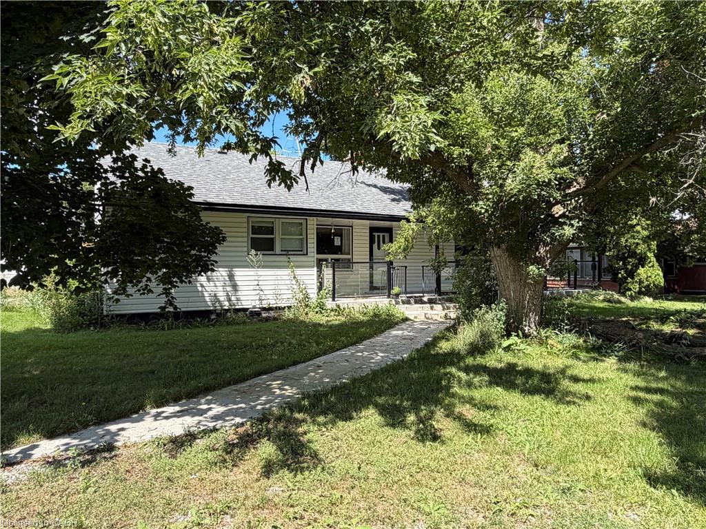 797 Highway 6 Property Photo 36