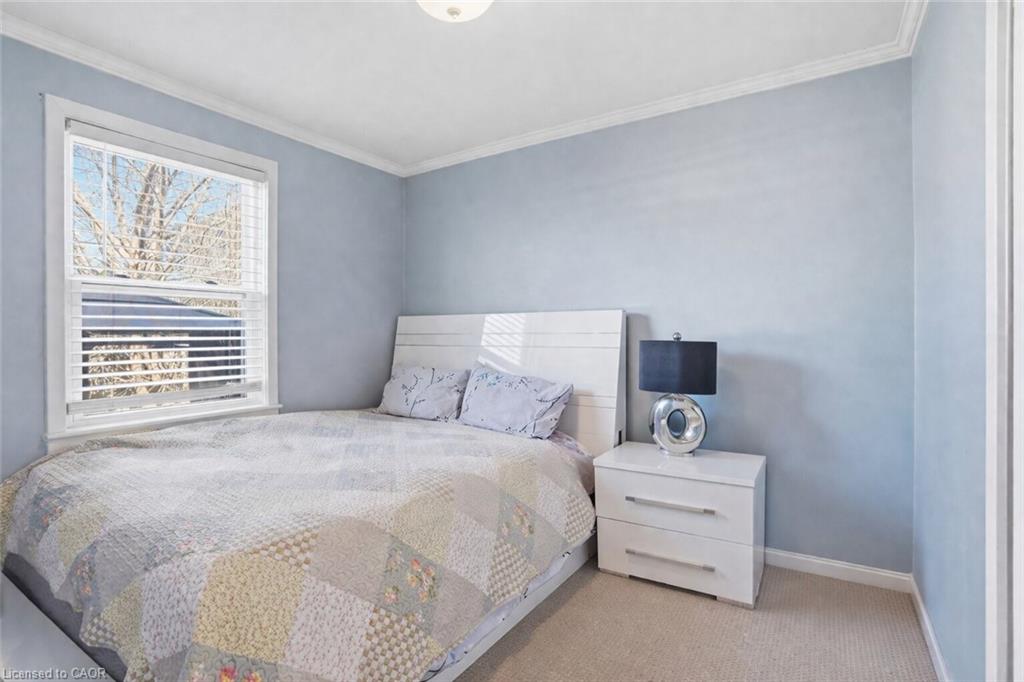 848 Upper Wellington Street Property Photo 18