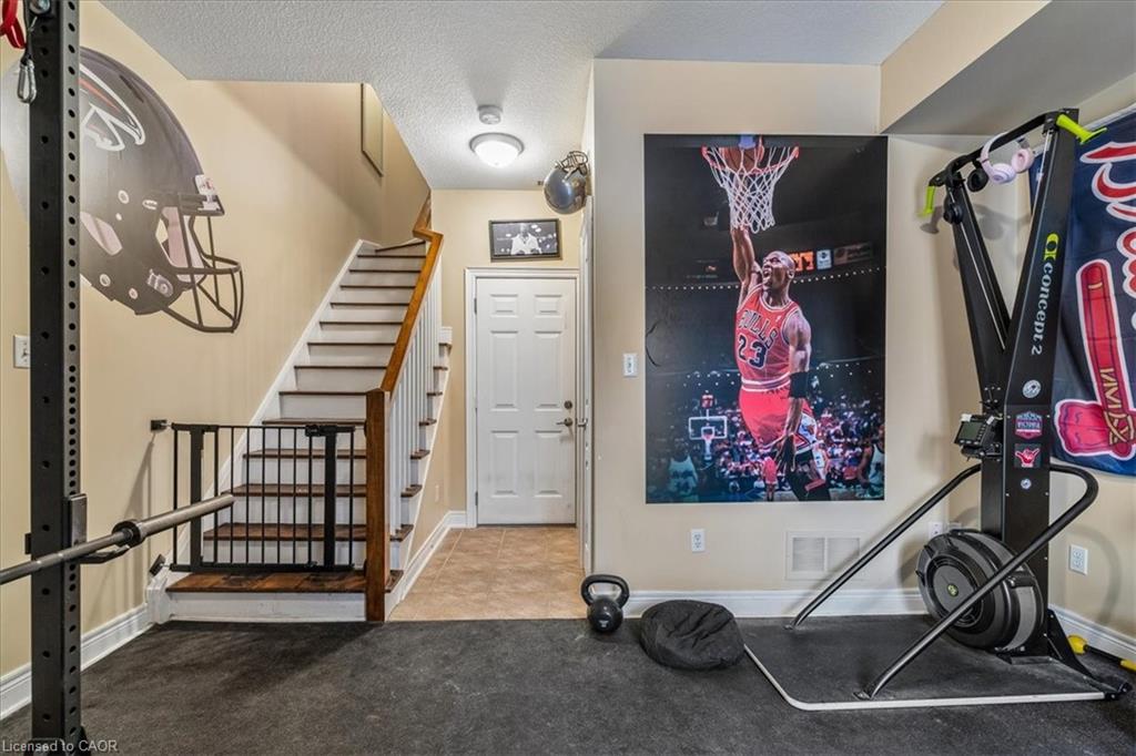 684 Summers Common Property Photo 23