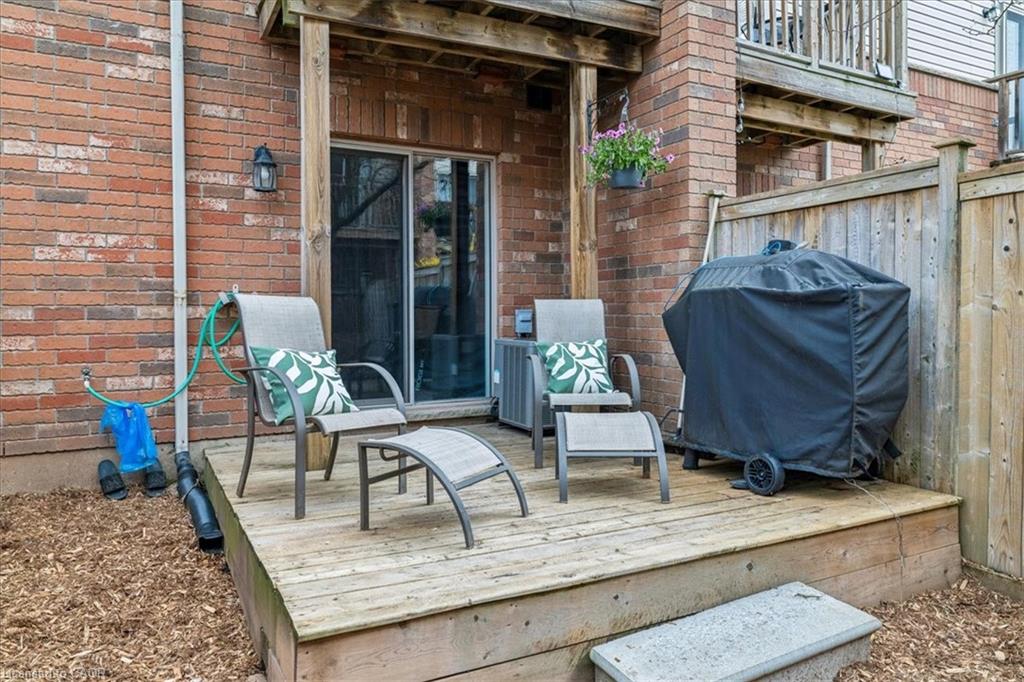 684 Summers Common Property Photo 28