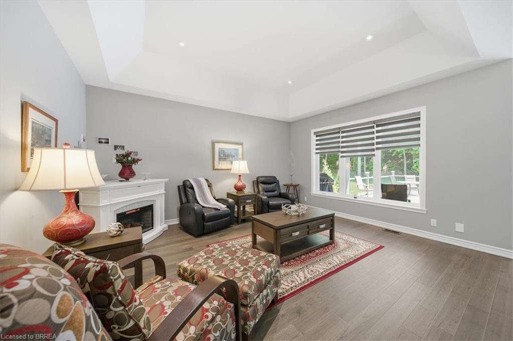 4 Lynndale Road Property Photo 6