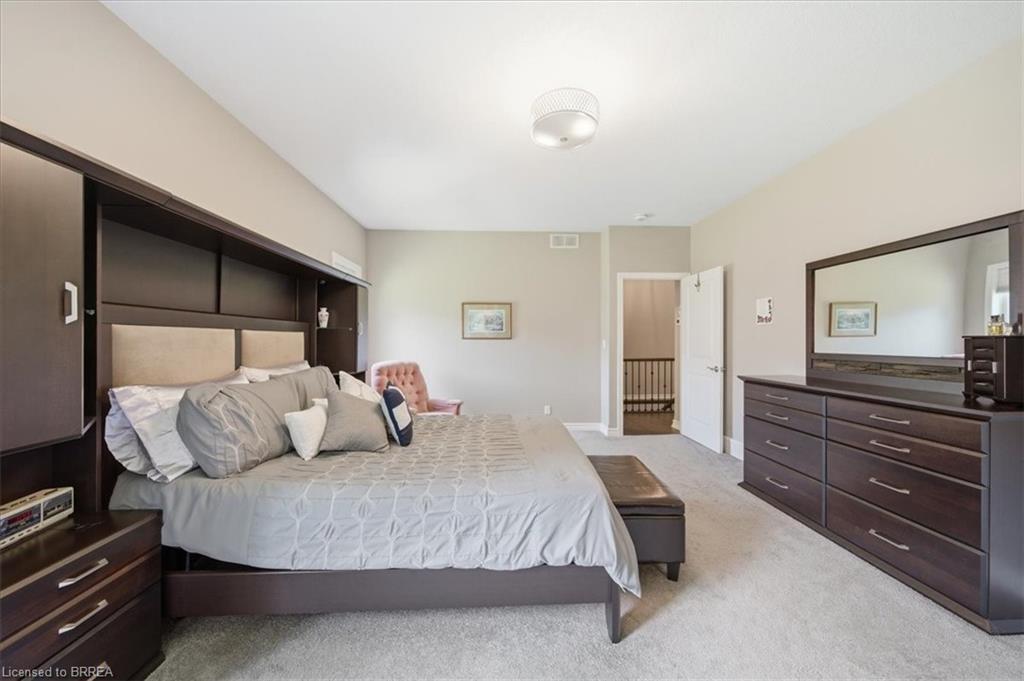 4 Lynndale Road Property Photo 14