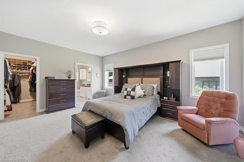 4 Lynndale Road Property Photo 15