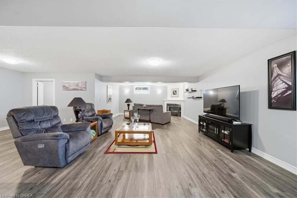 4 Lynndale Road Property Photo 24