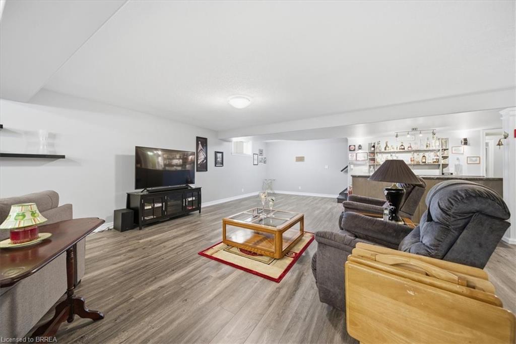 4 Lynndale Road Property Photo 26