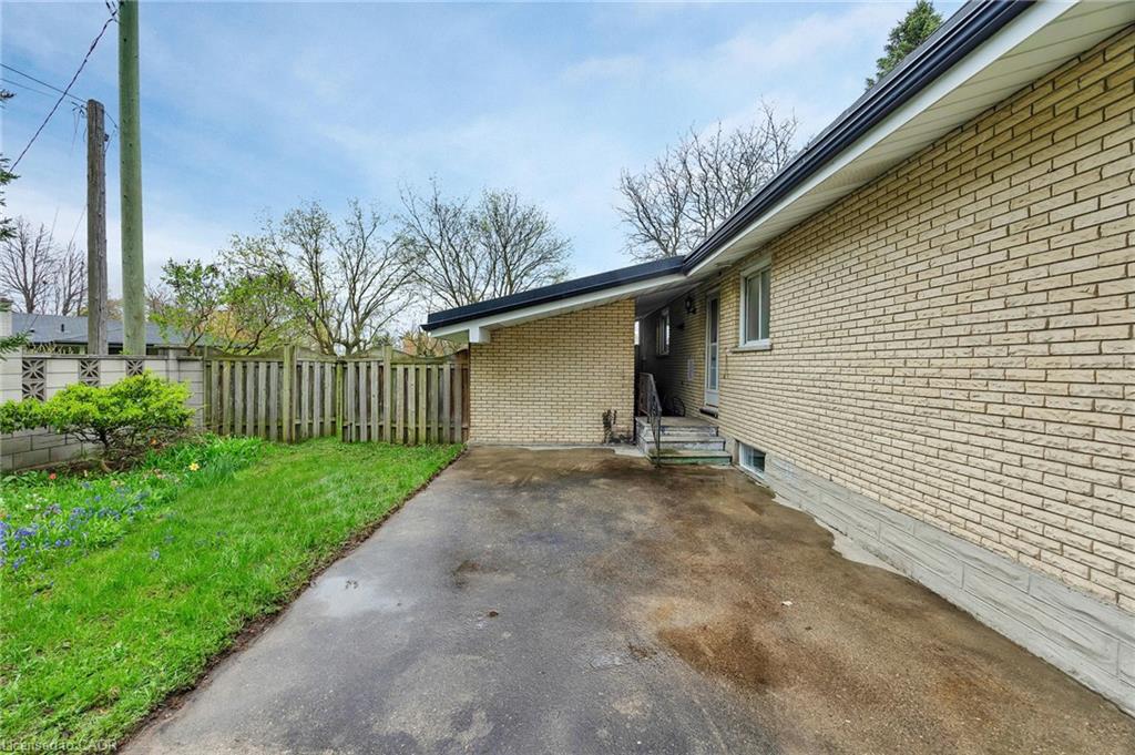 246 Hillcrest Road Property Photo 32