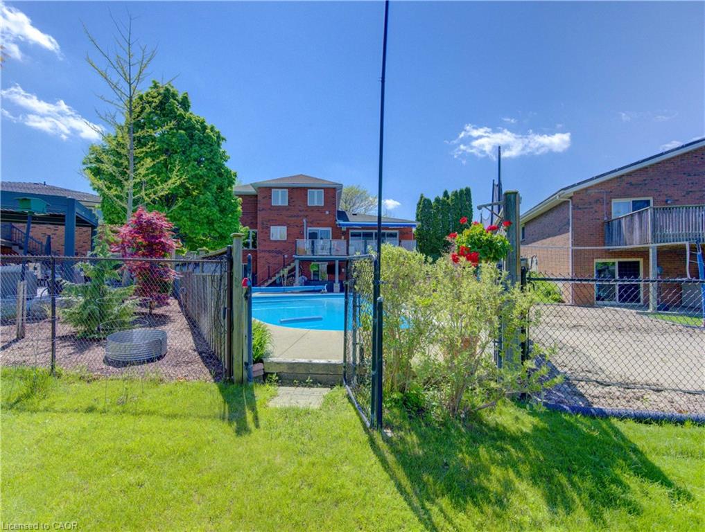 97 Manitoulin Crescent Property Photo 40