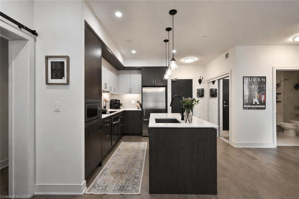 155-1575 Lakeshore Road W Property Photo 14