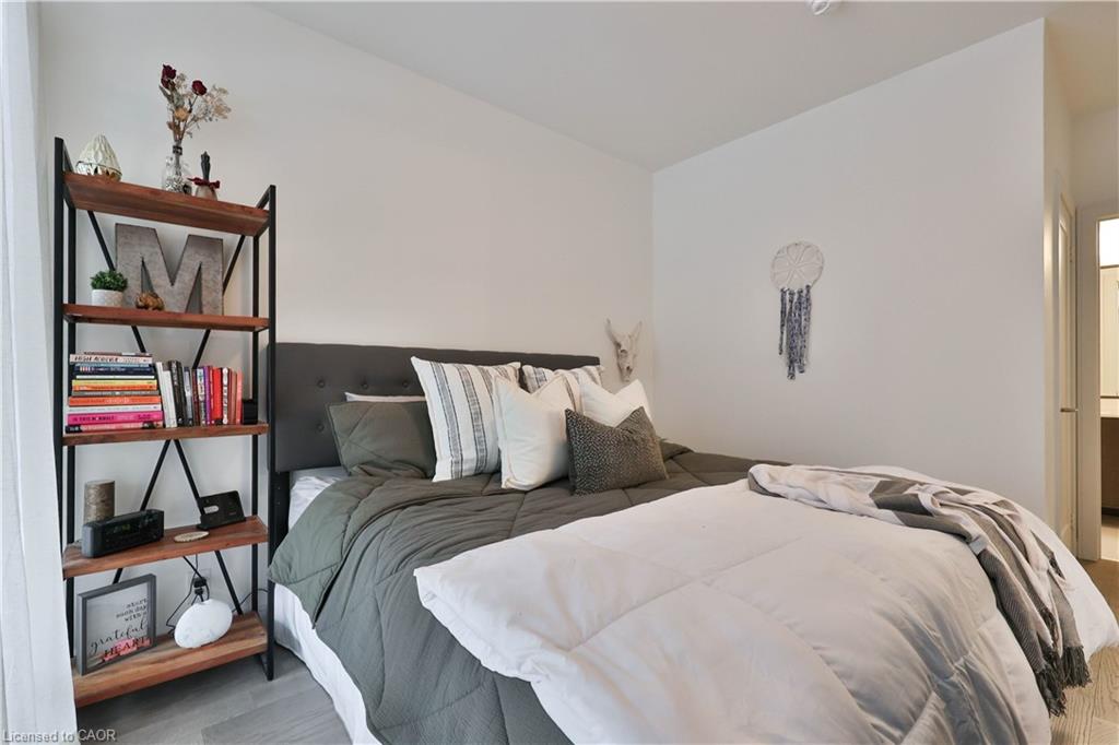 155-1575 Lakeshore Road W Property Photo 23