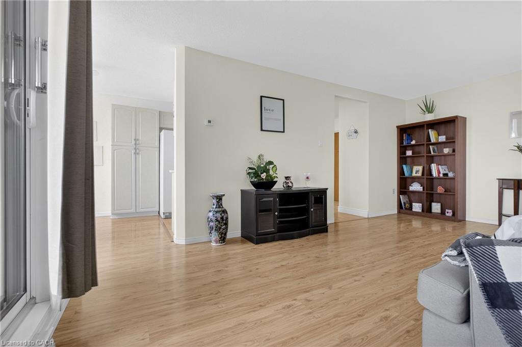 606-200 Jamieson Parkway Property Photo 15