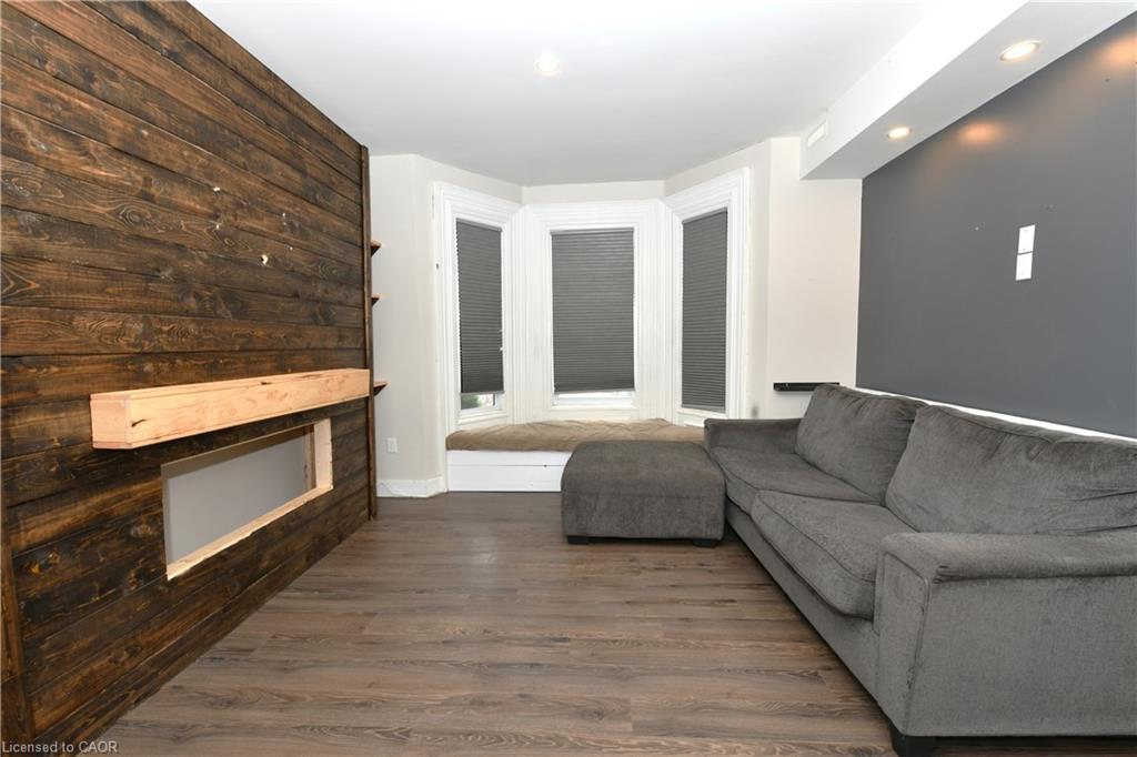 10 Meda Street Property Photo 14