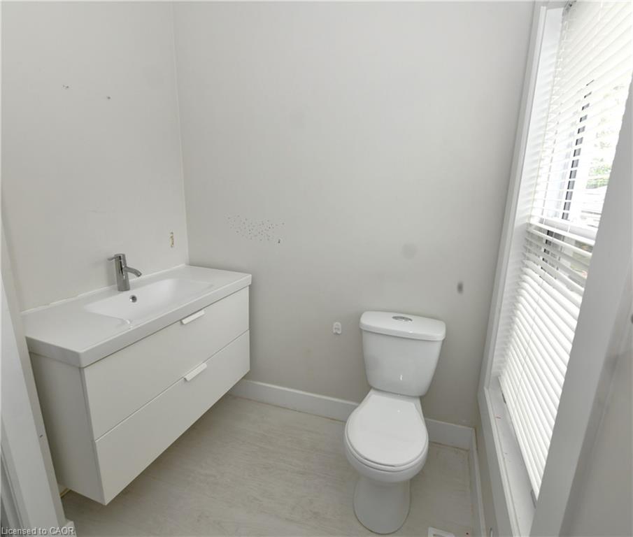 10 Meda Street Property Photo 21