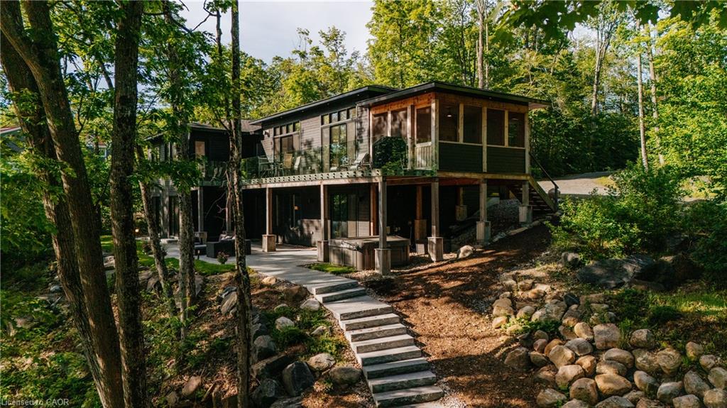 22 Long And Winding Road Property Photo 1