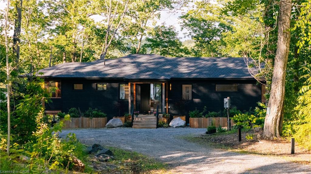 22 Long And Winding Road Property Photo 6