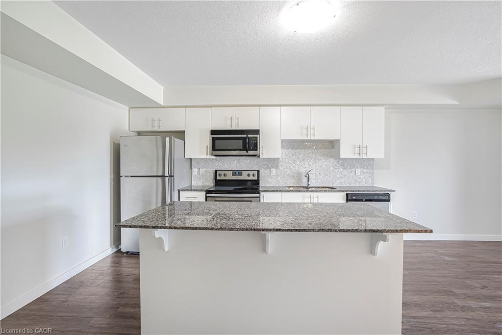 403-25 Kay Crescent Property Photo 9