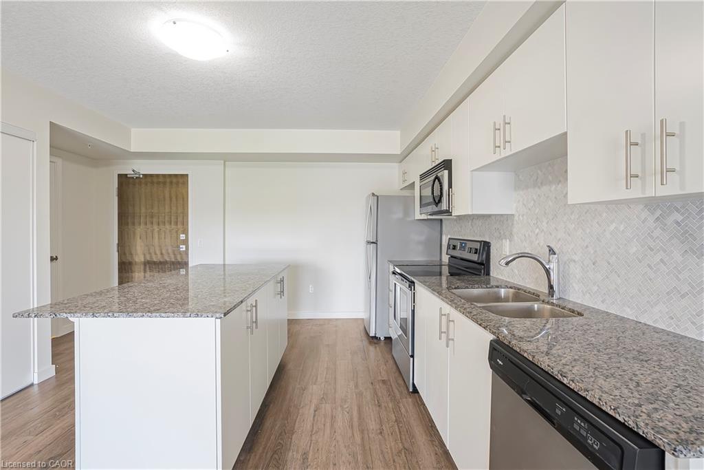 403-25 Kay Crescent Property Photo 12