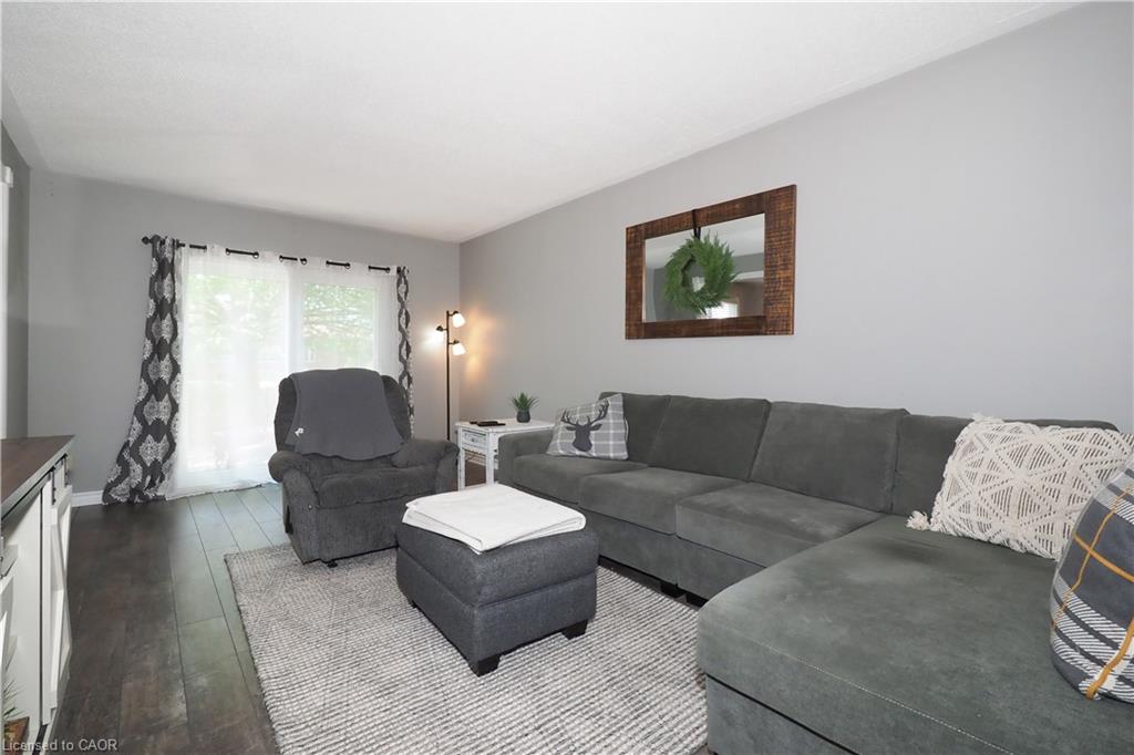 15 Dales Drive Property Photo 6