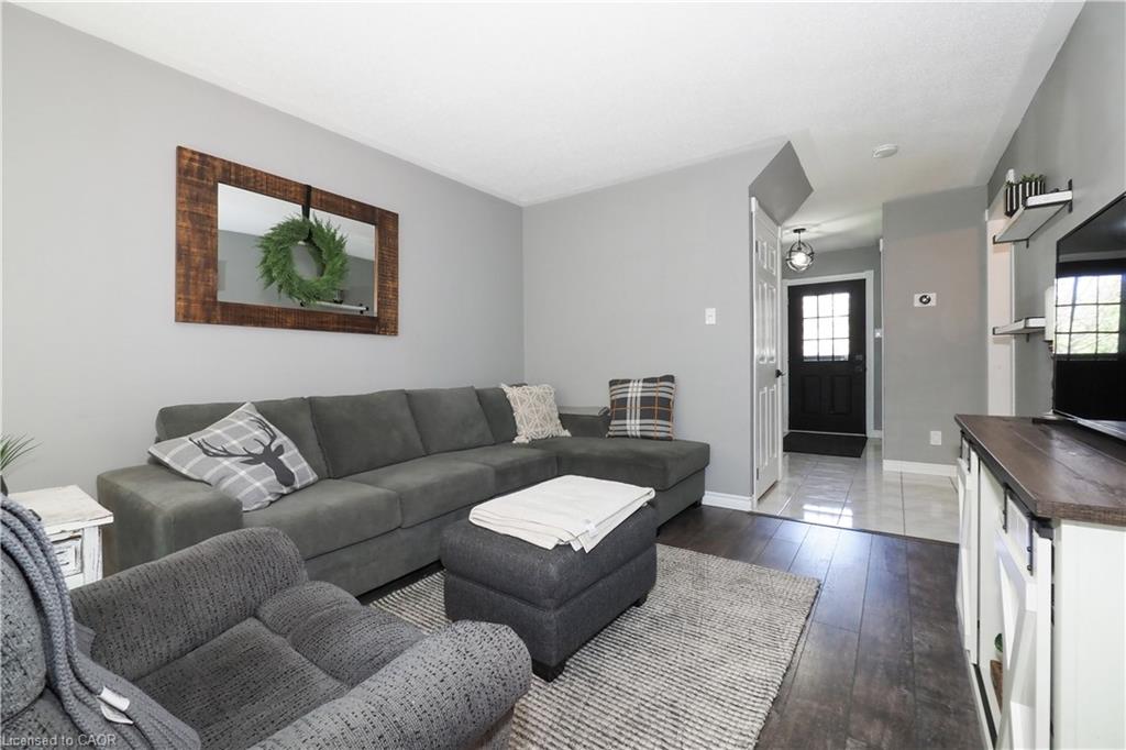 15 Dales Drive Property Photo 8