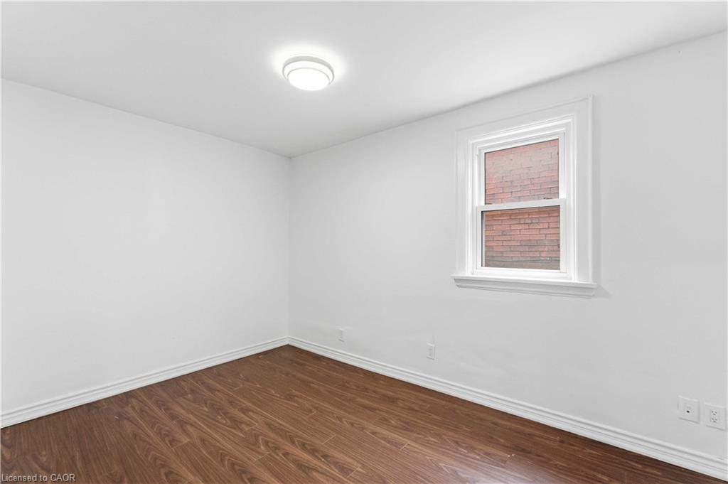 3-750 Barton Street E Property Photo 14