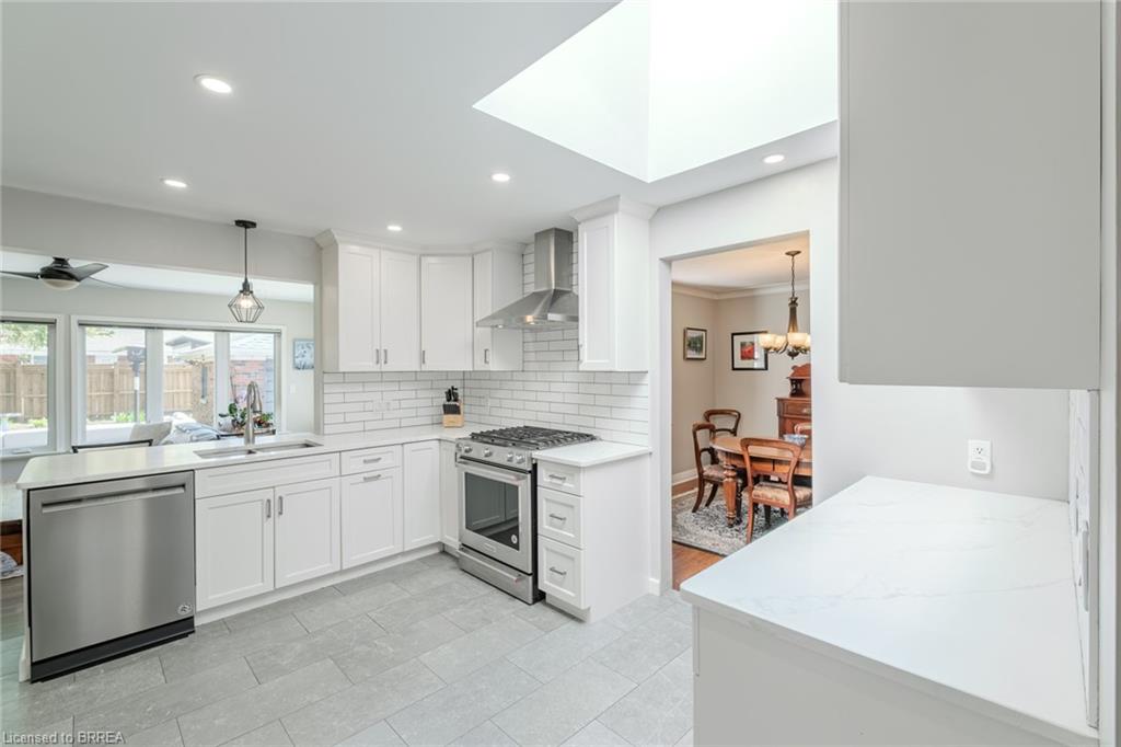 24 Franklin Street Property Photo 12