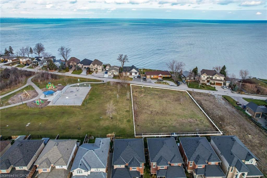 67 Seabreeze Crescent Property Photo 12
