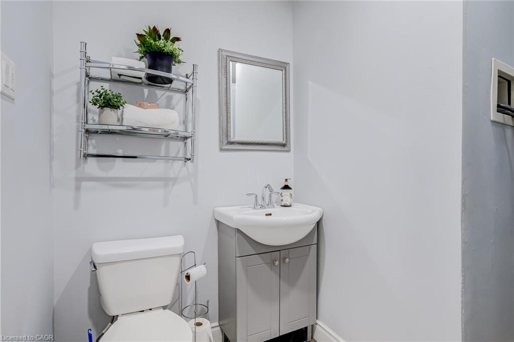 127 Barnesdale Avenue N Property Photo 10