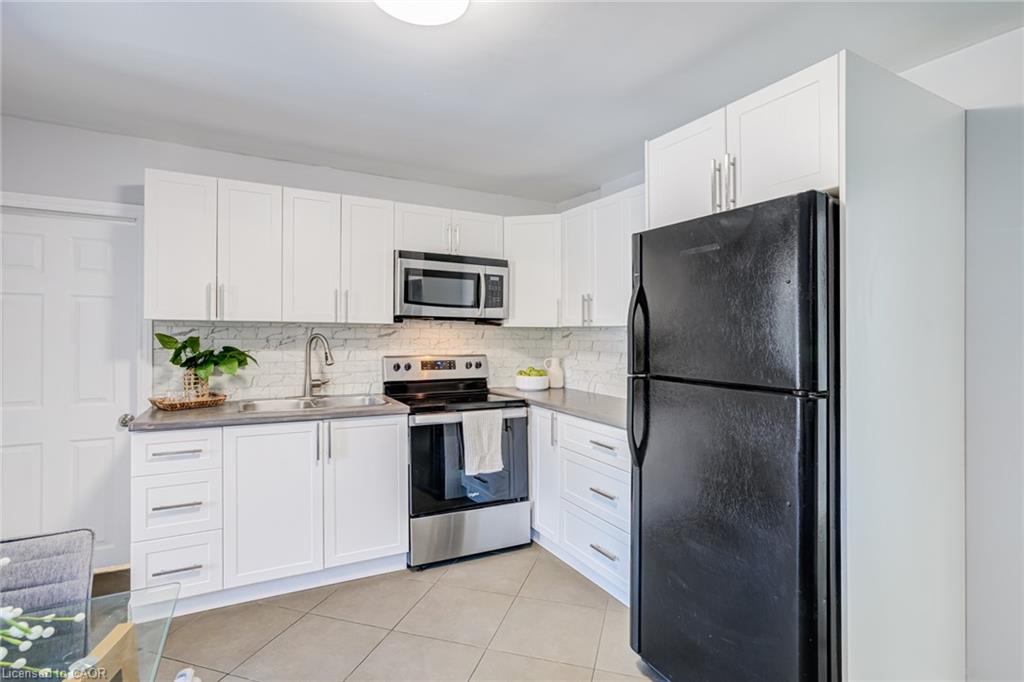 127 Barnesdale Avenue N Property Photo 14