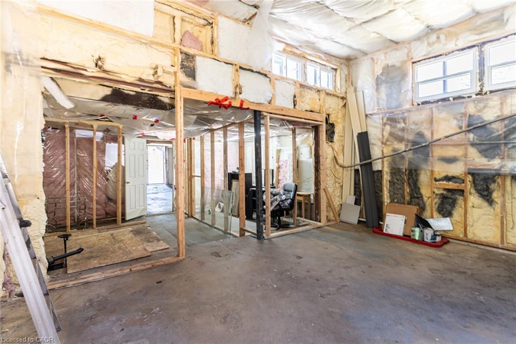 127 Barnesdale Avenue N Property Photo 39